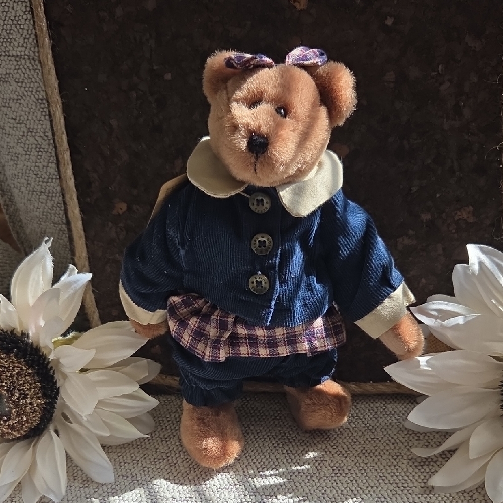 Boyds Bears Plush Teddy in Navy and Plaid